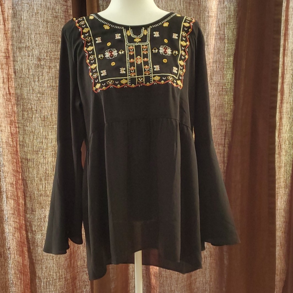 Loft Women's Top Size L
